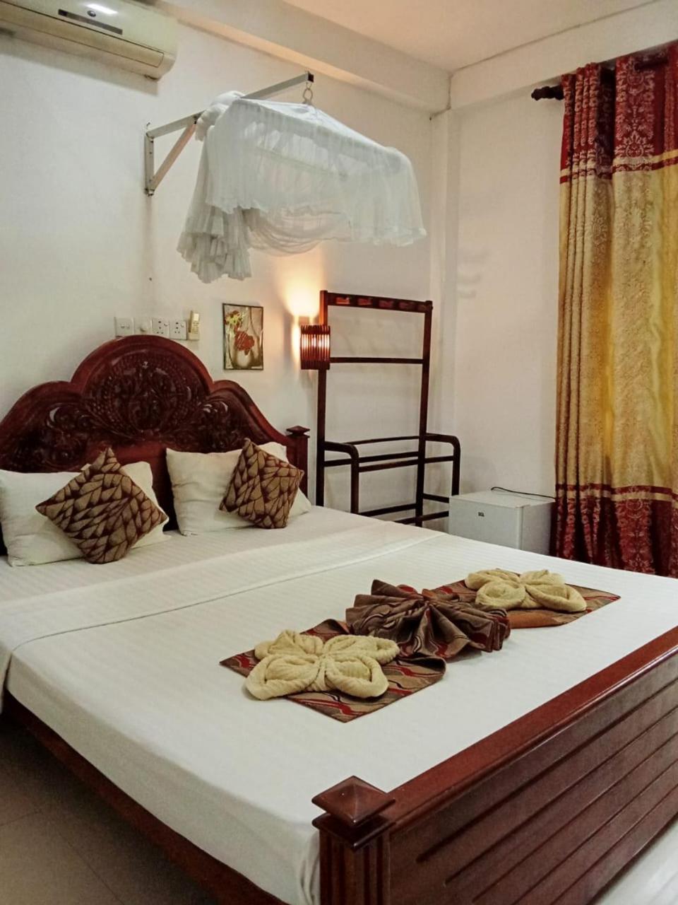 Awon Mirissa Hotel Exterior photo